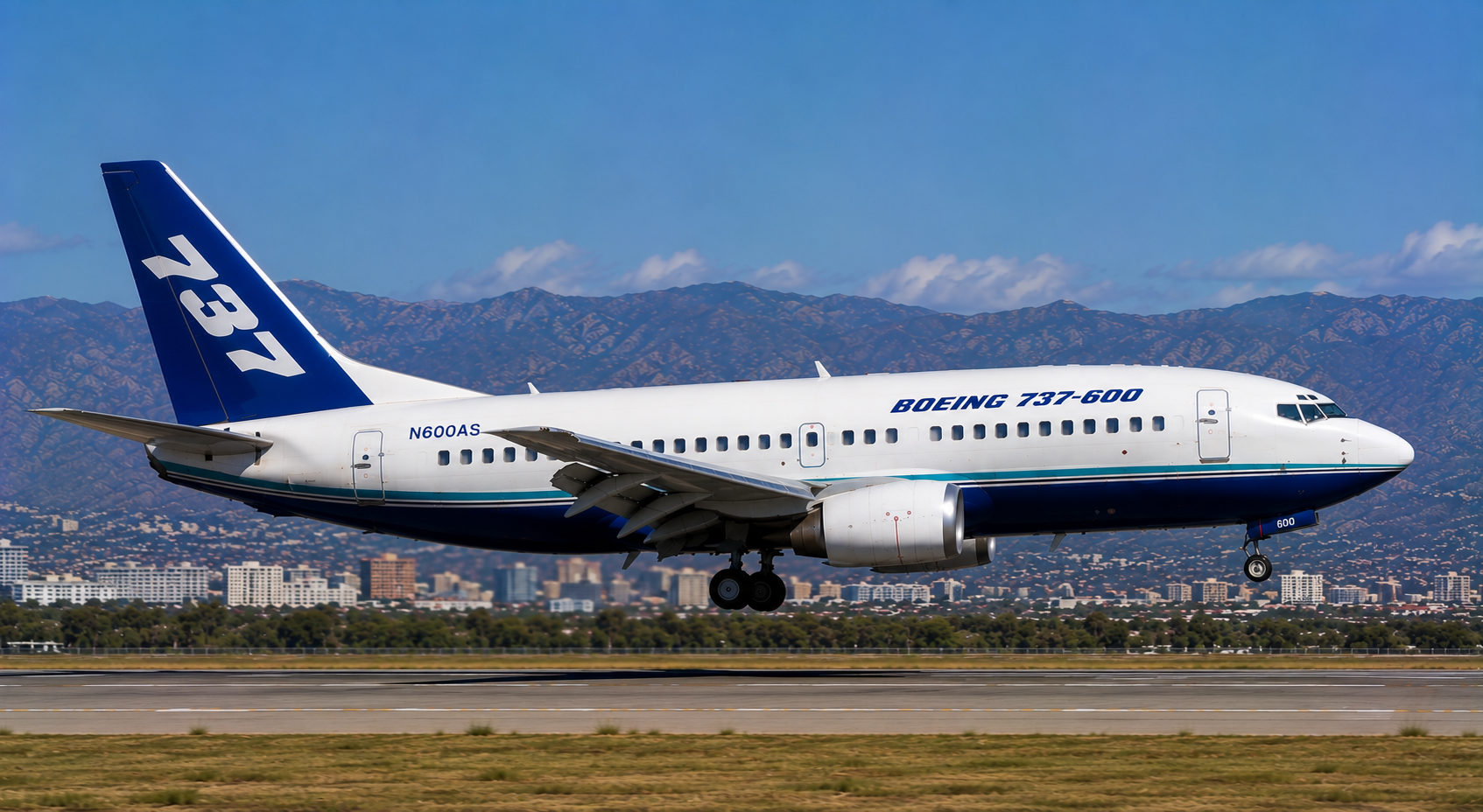 Boeing 737-600