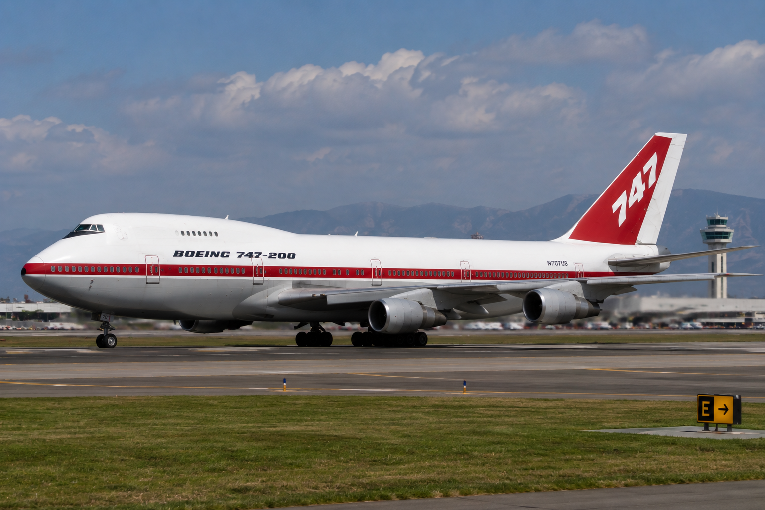 Boeing 747-200