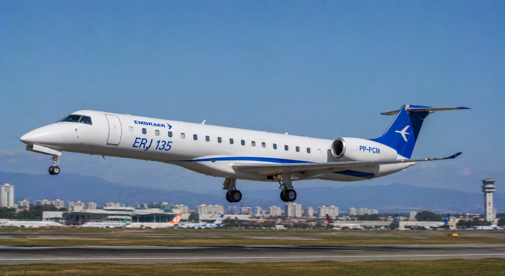 Embraer ERJ-135